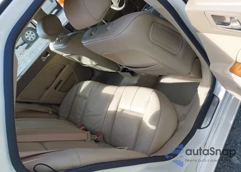 2007 Cadillac Sts V6 z USA, uszkodzony, nr VIN 1G6DW677070114812